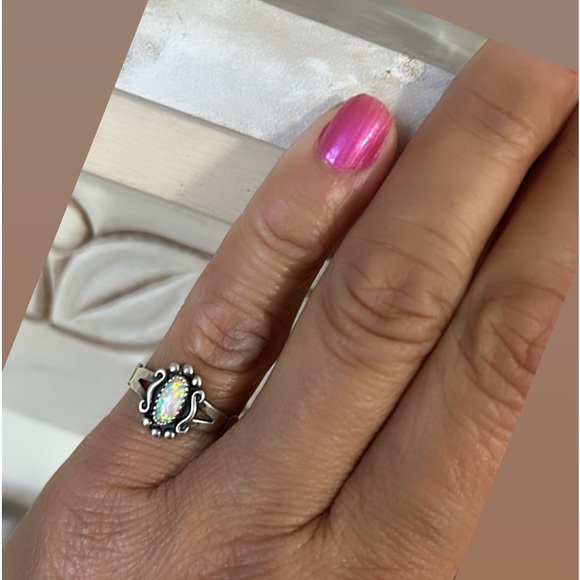 Wmco Native Sterling Silver Opal Ring. Size 6 - Picture 10 of 10